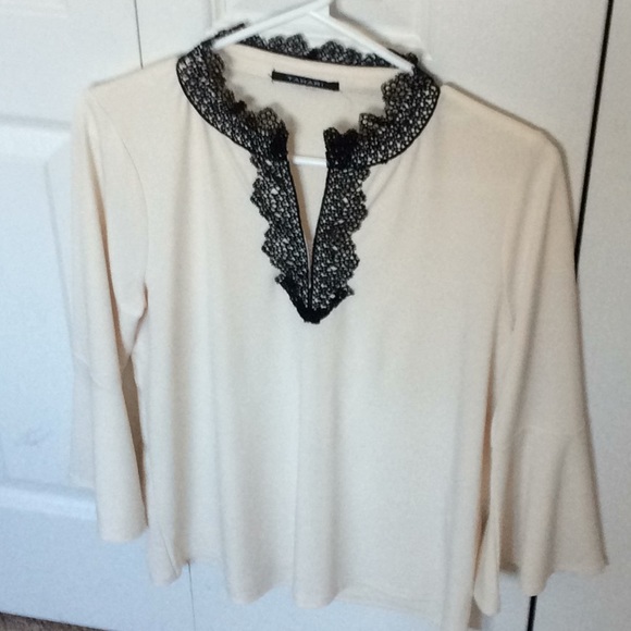 Ivory white blouse with black lace - Picture 1 of 3